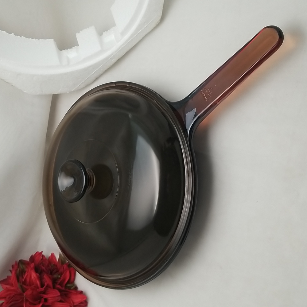 Large Corning Vision Non Stick Frying Pan With Pyrex Lid - Picture 16 of 16